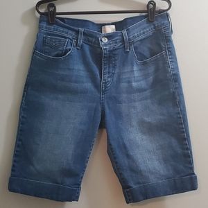 Levis 505 Bermuda Shorts